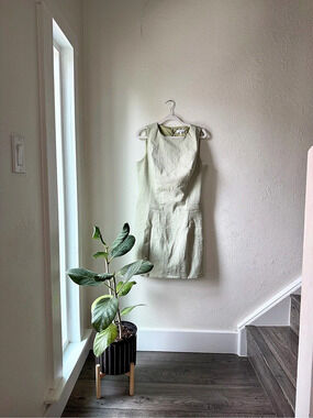 Rihoas Mini Dress in Green Size Medium Like New